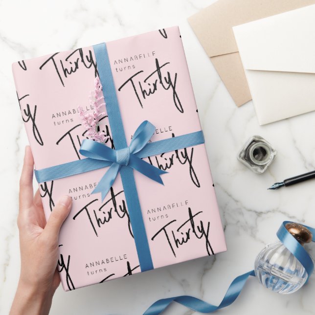 30. Geburtstag rosafarbenes Skript Geschenkpapier (Schenken)