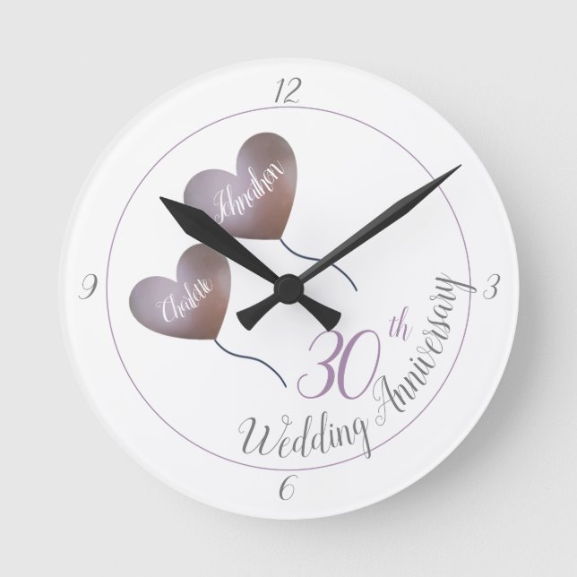 30. lila Ballon-Hochzeitstag Runde Wanduhr (Vorderseite)