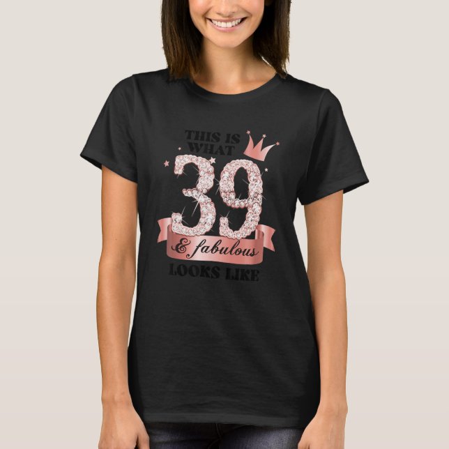 39 & Fabulous I Rose And White Party Group Candid  T-Shirt (Vorderseite)