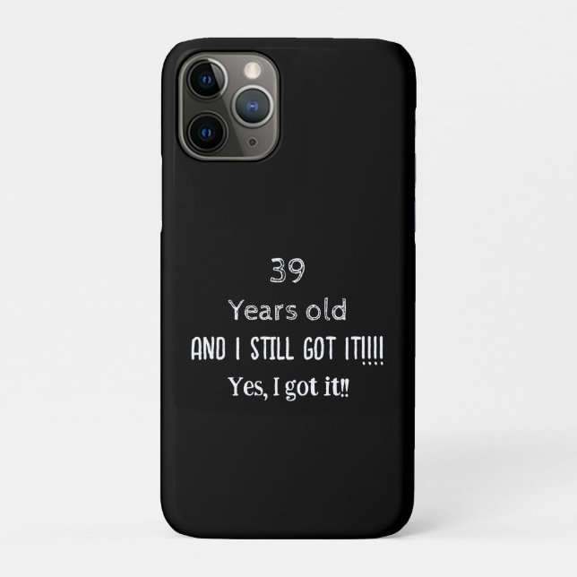 39 Jahre alt und immer noch got personalisieren Case-Mate iPhone Hülle (Rückseite)