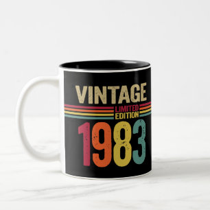 39 Jahre alte Geschenke Vintage 1983 39. Geburtsta Zweifarbige Tasse