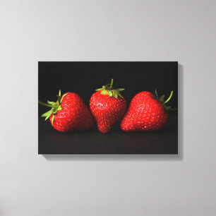 3 Erdbeeren aus Schwarz 16,50x11(41,25x27,5cm)Wacc Leinwanddruck