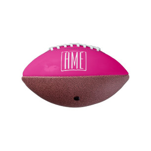 3 Initialen Monogramm Weiß auf Hot Pink Football