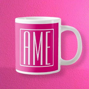 3 Initialen Monogramm   Weiß auf Hot Pink Jumbo-Tasse