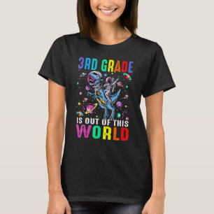 3. Klasse ist aus dieser Welt Astronaut Dinosaurie T-Shirt