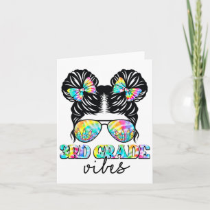 3. Klasse Vibes Messy Hair Bun Girl Ck zur Schule Karte