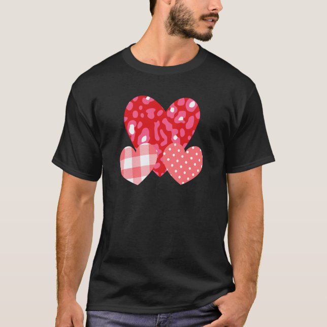 3 Pink Hearts Love Leopard Plaid Polka Dots Valent T-Shirt (Vorderseite)