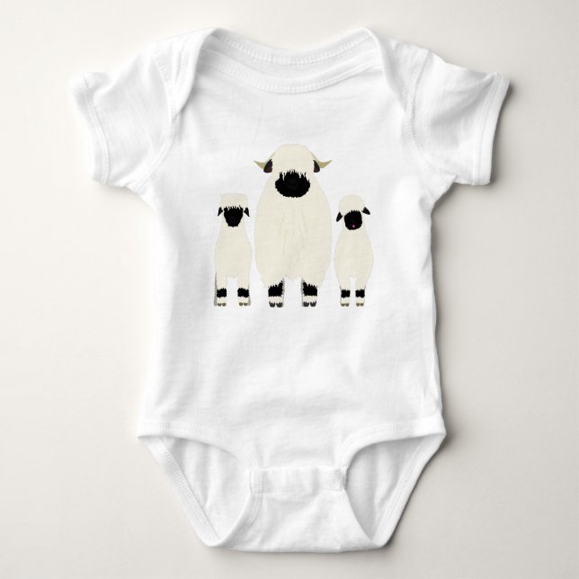 3 Wallis Black Nose Sheep in Folge Baby Strampler (Vorderseite)