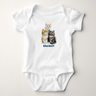3 Wasserfarbenkatzen sitzen nebeneinander, Baby Strampler