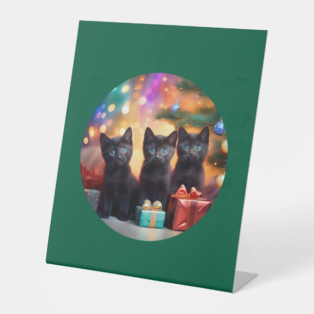 3 Young Blue Mit Augen Black Kittens Weihnachtslan Sockelschild (Vorderseite)
