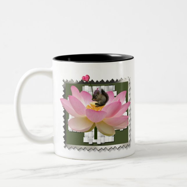 3D Gerahmt Adorable Baby Eichhörnchen auf Blume Zweifarbige Tasse (Links)
