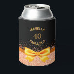 40 fabelhafte Geburtstagsparty Schwarzes Gold Name Dosenkühler<br><div class="desc">Elegant,  klassisch,  glamourös und feminin. Ein goldfarbener Bogen mit goldenem Konfetti,  Funkeln,  ein bisschen Bling und Luxus für ein 40. Party oder als Geschenk. Schwarzer Hintergrund. Mit dem Text: 40 und fabelhaft! Vorlage für einen Namen,  goldene Buchstaben und gebogenen Text.</div>