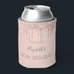 40. Geburtstag blush Rose Gold Glitzer Tropfen Nam Dosenkühler<br><div class="desc">Ein cooleres für ein gmädchenfreundliches und glamouröses 40. Geburtstagsjubiläum mit den Mädchen. Ein Imitat Rose goldener Hintergrund mit einem eleganten Imitat Rose Gold Glitzer Tropfen,  Farbe Tropfen aussehen. Der Name ist in dunkler Rose goldfarben mit einem modernen handgeschriebenen Schrift geschrieben. Vorlage für Namen,  Alter 40 und Datum.</div>