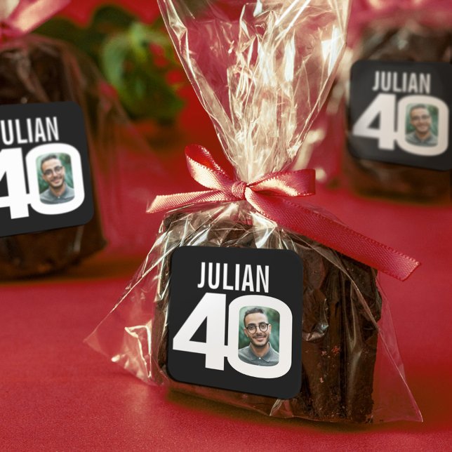 40. Geburtstag Schwarz-weißer benutzerdefinierter  Quadratischer Aufkleber (Von Creator hochgeladen)