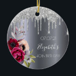40. Geburtstag Silberner Glitzer Tropfen Blumenbur Keramik Ornament<br><div class="desc">Ein Ornament zum 40. Geburtstag. Ein dunkles Imitat silber metallisch aussehender Hintergrund. Mit dunklen lila und bordeauxfarbenen Blume und Rose rosa, Imitate silberne Glitzer tropfen, Farbe Tropfen aussehen. Vorlagen für einen Namen, Datum und Alter 40. Der Name ist mit einem weißen, modernen, handgeschriebenen Stil geschrieben. Perfekt wie Winterdekoration, Gaumenfreuden, Sake...</div>