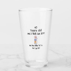 40 Jahre alt und immer noch gut drauf Glas