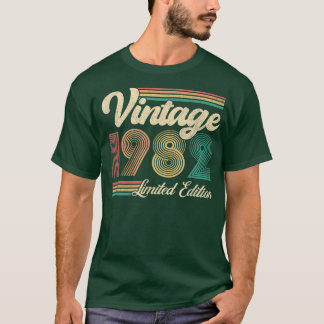 40 Jahre alte Geschenke Geboren 1982 Vintag 40. Ge T-Shirt