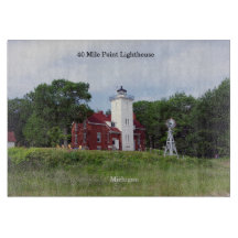 40 Mile Point Lighthouse-Schneidbrett