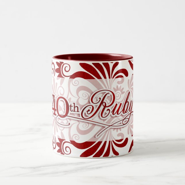40. Ruby-Jubiläum mit Red Wirbel on White Zweifarbige Tasse (Mittel)