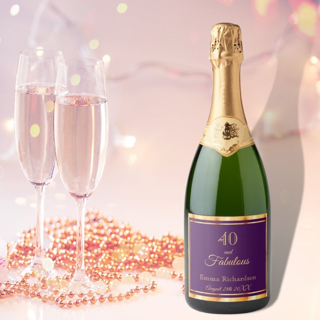 40 und fabelhafte lila goldene klassische Eleganz (Von Creator hochgeladen)