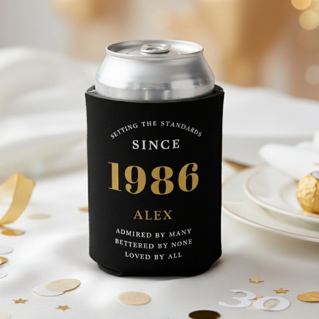 40th Birthday Name 1986 Black Gold Elegant Chic Dosenkühler (1986 can cooler on a white background)