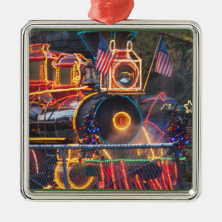 416110sq.jpg ornament aus metall