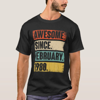 42 Jahre altes Geschenk Phantastisch seit Februar  T-Shirt
