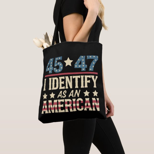 45 47 Ich identifiziere mich als amerikanische Fla (Von Nahem)