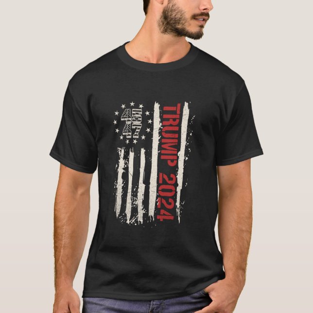 45 47 Trump 2024 American Flag T Shirt (Vorderseite)
