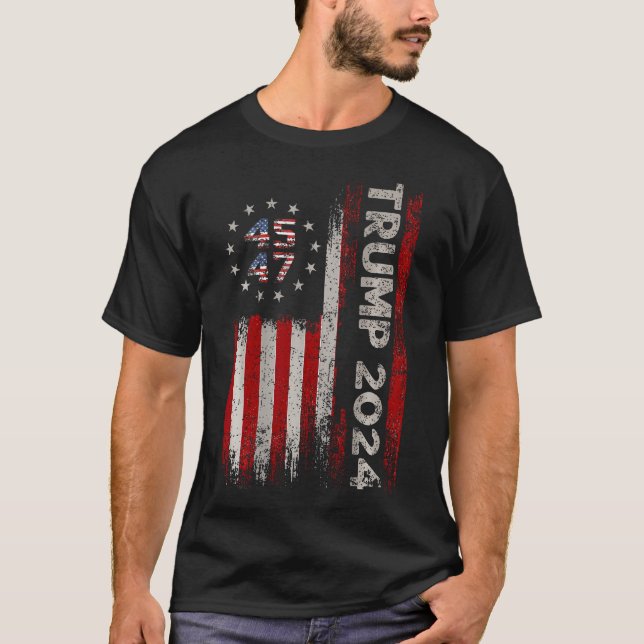 45 47 Trump 2024 Amerikanische Flagge T-Shirt (Vorderseite)