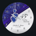 45./65. Saphire Wedding Anniversary Keepake Große Wanduhr<br><div class="desc">🥇 ORIGINAL COPYRIGHT ART DESIGN VON Donna Siegrist NUR AUF ZAZZLE VERFÜGBAR!. Personalisieren der Uhr 45. oder 65. Saphire Hochzeit Jahrestag Keepake bereit für Sie zu personalisieren. Dieses Design eignet sich gut für andere Veranstaltungen oder Anlässe wie Geburtstag, Hochzeit, Jahre Service... oder Sie können es für den Alltag Ihrer Zuhause...</div>