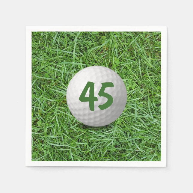 45. Geburtstag Golf Ball auf Grass Napkins Serviette (Vorderseite)