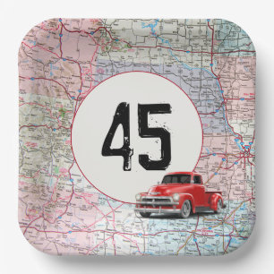 45. Geburtstag Red Retro Truck auf Roadmap Pappteller