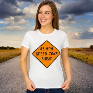 45-MPH-Geschwindigkeitsbereich vor benutzerdefinie T-Shirt