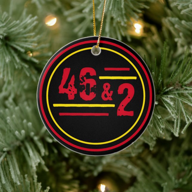 46 und 2 Evolutionen Keramik Ornament (Baum)