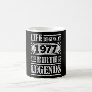 48 Jahre Alter 1977 Geburt Einer Legende 48. Gebur Kaffeetasse
