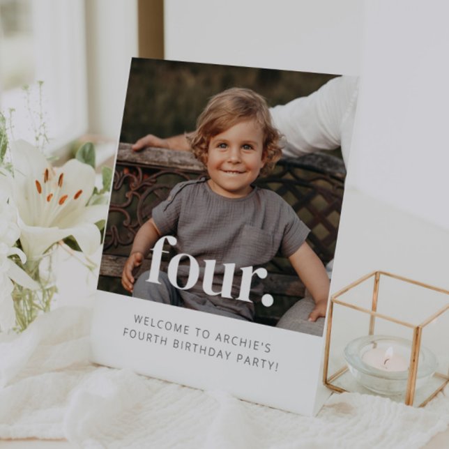 4. - 4. Geburtstag Foto Begrüßungszeichen Sockelschild (Von Creator hochgeladen)