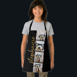 4 Foto Film Strip Collage Script Name schwarz Schürze<br><div class="desc">Foto Collage in einem Filmstreifen-Layout mit einem riesigen modernen Drehbuch für den Namen. Verwenden Sie bis zu vier quadratische oder selbstständige Fotos, um ein einzigartiges und persönliches Geschenk zu kreieren. Oder man behalte den Hipster Welpe und macht einen trendigen Sake. Verwenden Sie Fotos, die vor dem Hochladen in Quadrate geschnitten...</div>
