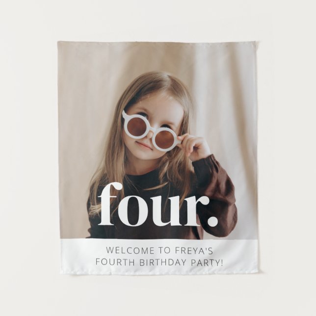 4. Geburtstag Foto Begrüßungszeichen Wandteppich (Vorderseite)