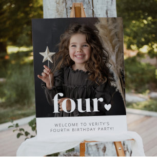 4. Geburtstag Herzstück Foto Begrüßungszeichen Poster