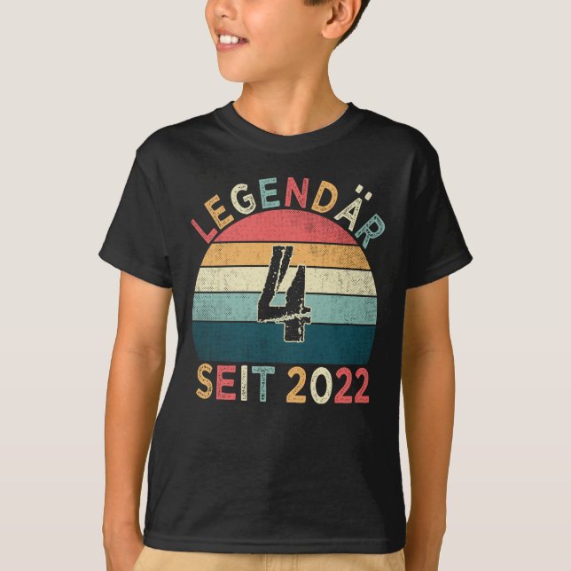 4. Geburtstag Legendär Seit 2022 Jahrgang T-Shirt (Vorderseite)