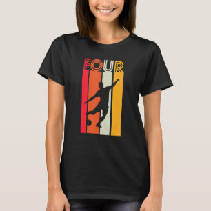 4. Geburtstag Retro Soccer Spieler 4 Jahre alter J T-Shirt