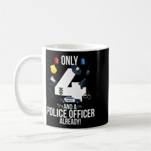 4. Geburtstagsjungen-Zitat _nur 4 und ein Polizist Kaffeetasse
