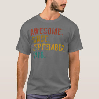 4 Jahre Alte Geschenke Phantastisch seit September T-Shirt