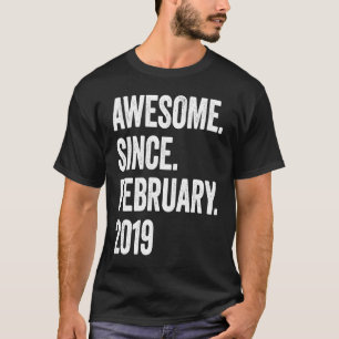 4 Jahre Phantastisch seit Februar 2019 4. Geburtst T-Shirt
