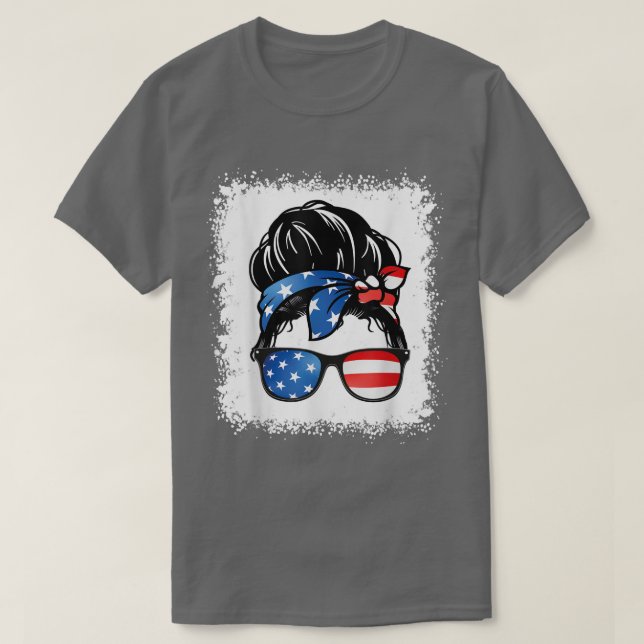 4. Juli American Oma Messy Bun Patriotic T-Shirt (Design vorne)