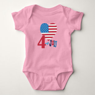 4. Juli American USA Flag Heart Flag Patriotic Baby Strampler