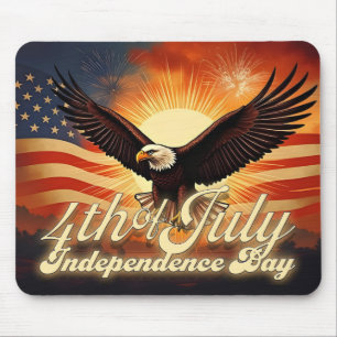 4. Juli – Majestätischer Adler und Feuerwerk-Tribu Mousepad