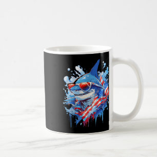 4. Juli Patriotic Funny Shark Sungles Unabhängigke Kaffeetasse