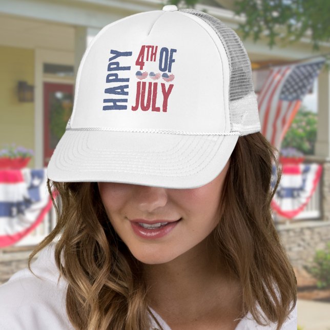 4. Juli Patriotic USA Flag Truckerkappe (Cute Patriotic USA American Flag Heart 4th Of July Trucker Hat)